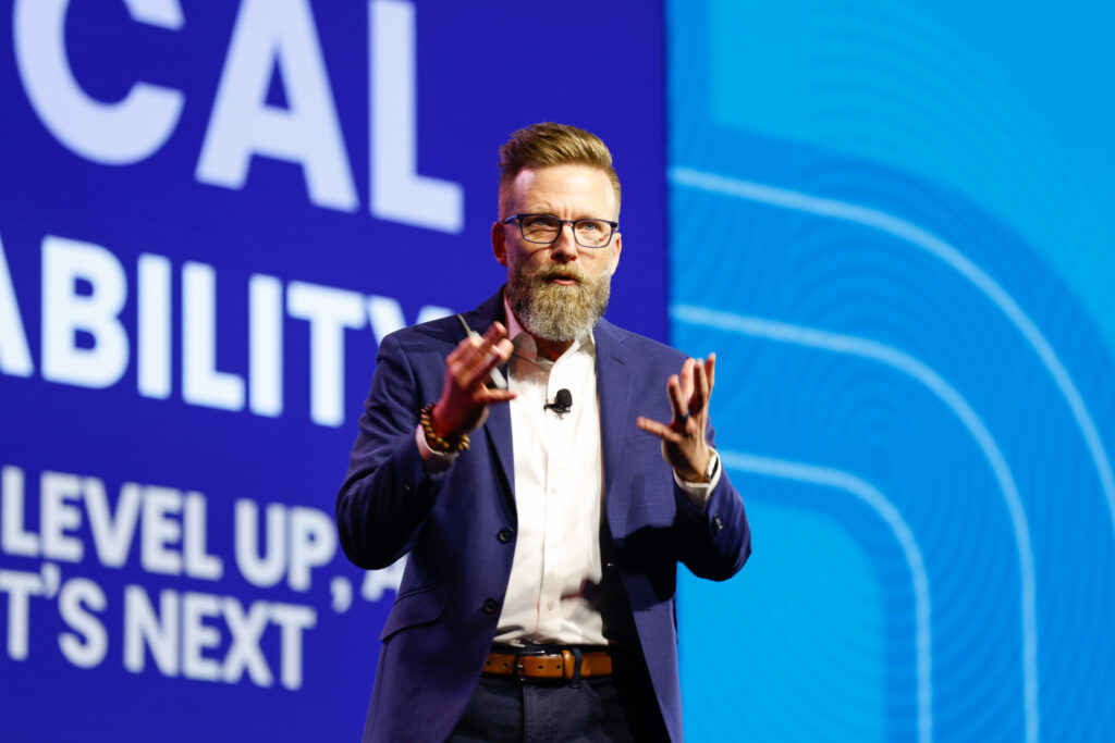 Radical Adaptability Motivational Keynote Speaker Shawn Ellis